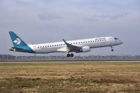 air_dolomiti_-_nuova_livrea_0.jpg air_dolomiti_-_nuova_livrea_0.jpg