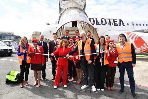 volotea_-_inaugurazione_firenze.jpeg volotea_-_inaugurazione_firenze.jpeg